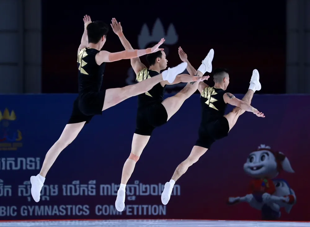 Các tuyển thủ Aerobic đã mang về 3 tấm HCV ngay trong ngày đầu tiên tranh tài. Ảnh: DŨNG PHƯƠNG
