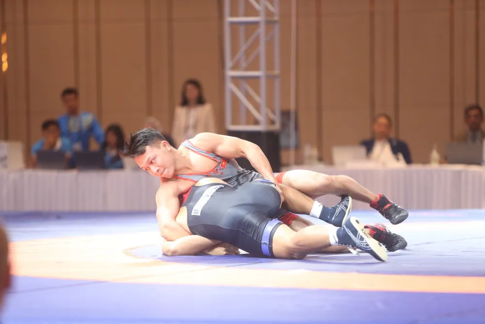 Nguyễn Xuân Định đã có những đòn quyết định để giành HCV. Ảnh: DŨNG PHƯƠNG