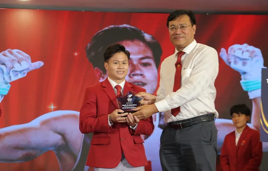 Lãnh đạo ngành thể thao rất kỳ vọng Khánh Phong đạt được phong độ tốt ở giải ASIAD 19-2022 đầy quan trọng. Ảnh: D.P