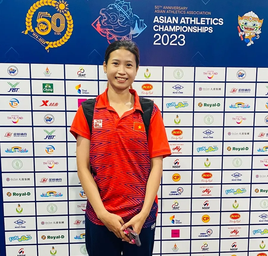 Nguyễn Thị Hường cho biết mình đang tự tin hơn từ khi chuẩn bị cho tới thi đấu vô địch châu Á 2023. Ảnh: MINH MINH Nguyễn Thị Hường cho biết mình đang tự tin hơn từ khi chuẩn bị cho tới thi đấu vô địch châu Á 2023. Ảnh: MINH MINH