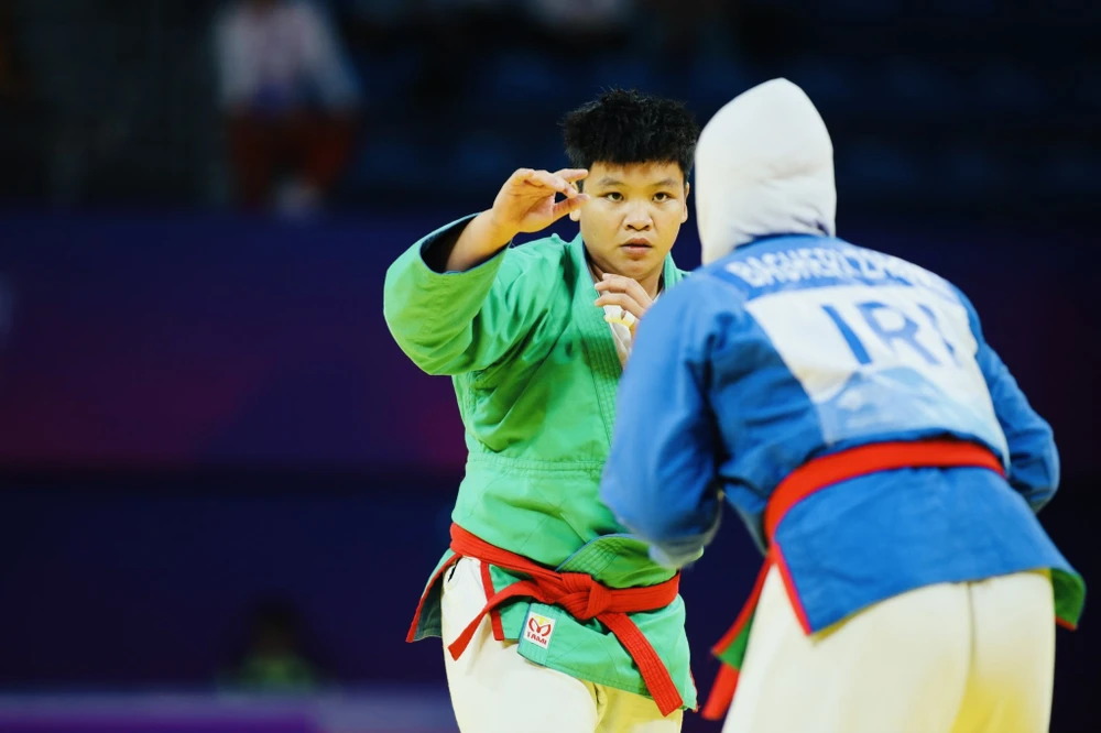 Phương Quỳnh đã có tấm HCĐ ASIAD 19 đầy quan trọng trong sự nghiệp thể thao của mình. Ảnh: LƯỢNG LƯỢNG