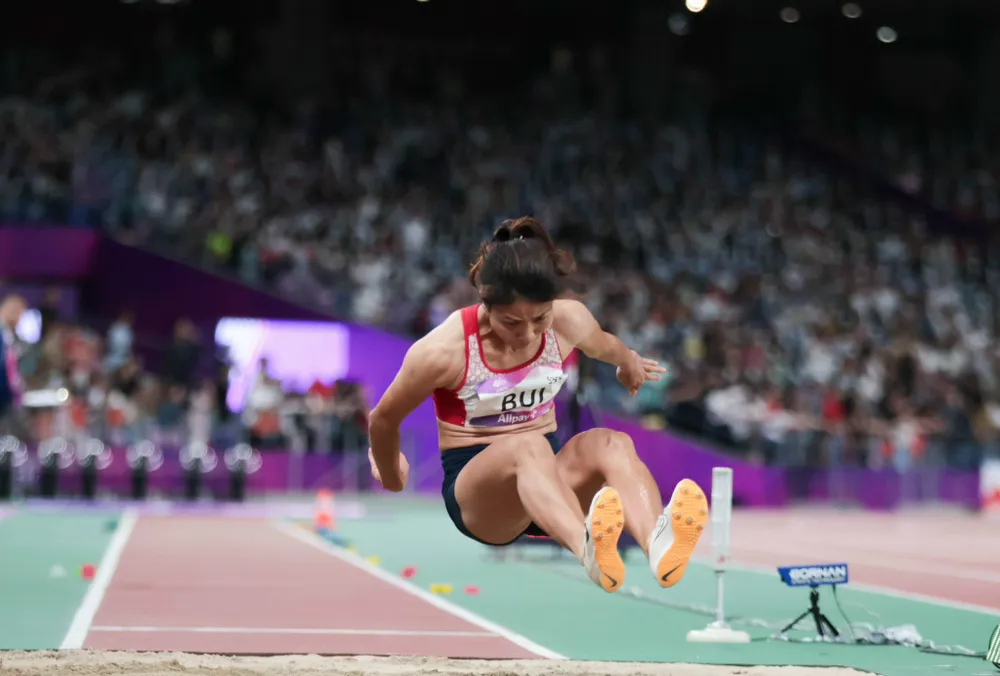 Bùi Thị Thu Thảo không thể bảo vệ thành công tấm HCV nhảy xa từng có ở ASIAD 18. Ảnh: LƯỢNG LƯỢNG