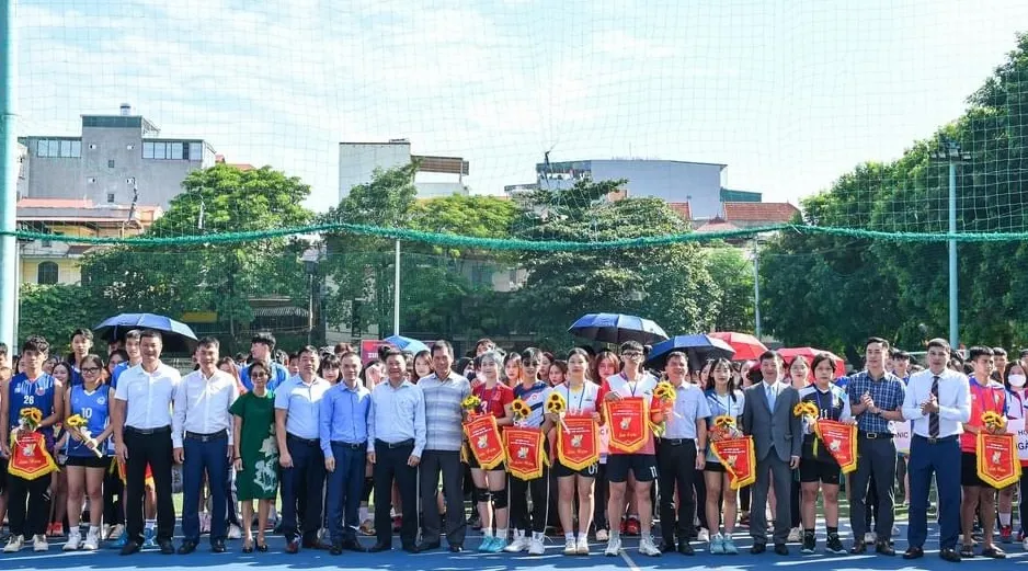 Giải đấu chính thức khai cuộc ở ngày 11-10. Ảnh: UPES1 Giải đấu chính thức khai cuộc ở ngày 11-10. Ảnh: UPES1