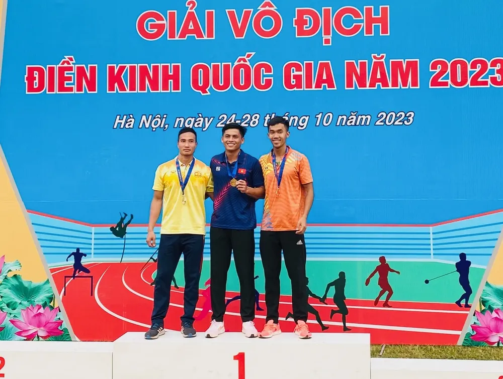 Bùi Văn Sự và Lương Minh Sang trở lại mạnh mẽ ở giải điền kinh vô địch quốc gia 2023. Ảnh: MINH MINH