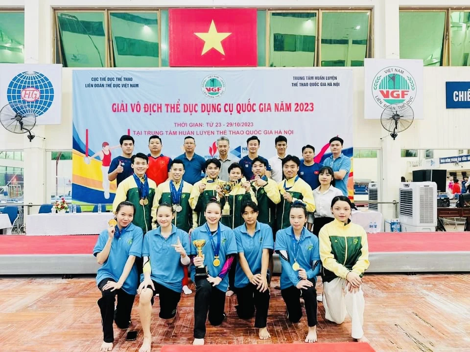 Đội TDDC TPHCM vô địch toàn đoàn năm nay. Ảnh: MINH SANG