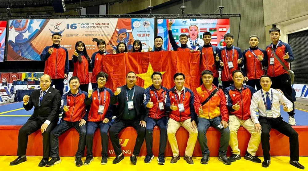 Đoàn wushu Việt Nam tại giải vô địch thế giới 2023 sau khi hoàn tất các chương trình thi đấu. Ảnh: MINH MINH Đoàn wushu Việt Nam tại giải vô địch thế giới 2023 sau khi hoàn tất các chương trình thi đấu. Ảnh: MINH MINH