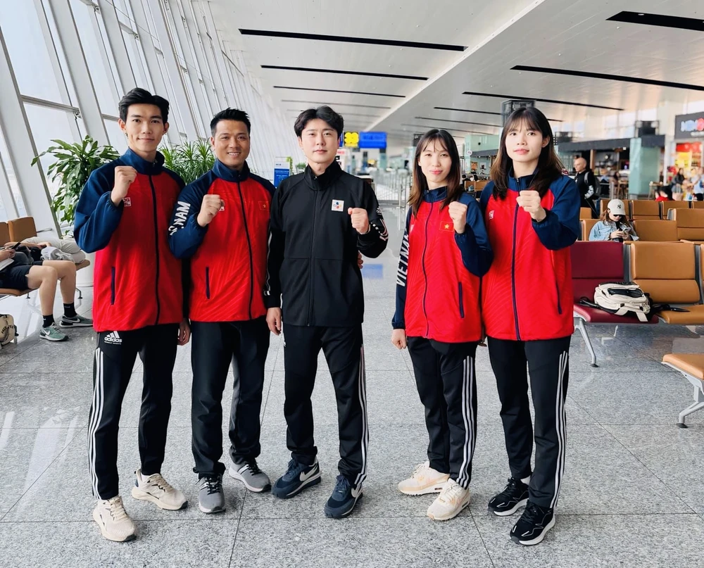 Tuyển taekwondo Việt Nam không giành được vé Olympic Paris (Pháp) 2024 là điều đáng tiếc cho thể thao Việt Nam. Ảnh: VTF