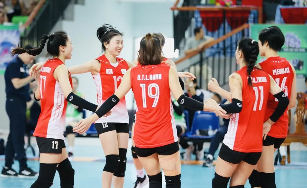 Đội nữ của Binh chủng Thông tin liên lạc đang là đội duy nhất toàn thắng tại giai đoạn 1 giải vô địch quốc gia năm nay. Ảnh: BTLTT
