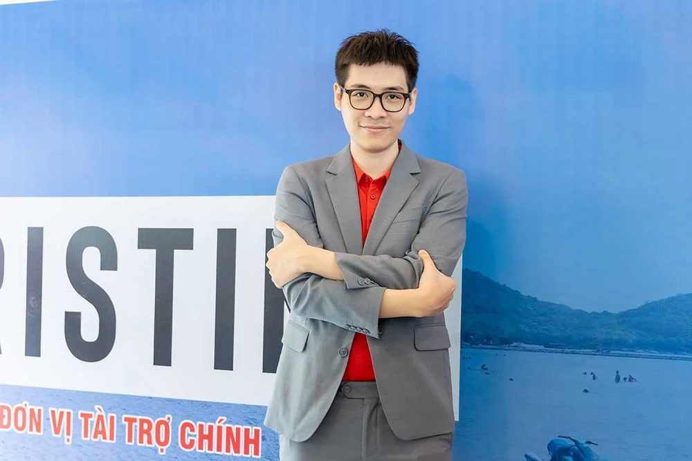 Đại kiện tướng Lê Tuấn Minh thua kỳ thủ số 1 thế giới Magnus Carlsen. Ảnh: CHESSVIETNAM