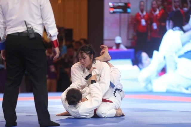 Nhiều võ sỹ jujitsu Việt Nam sẽ tham dự giải bãi biển do Liên đoàn jujitsu thế giới tổ chức ở Thái Lan thời điểm hiện tại. Ảnh: DŨNG PHƯƠNG