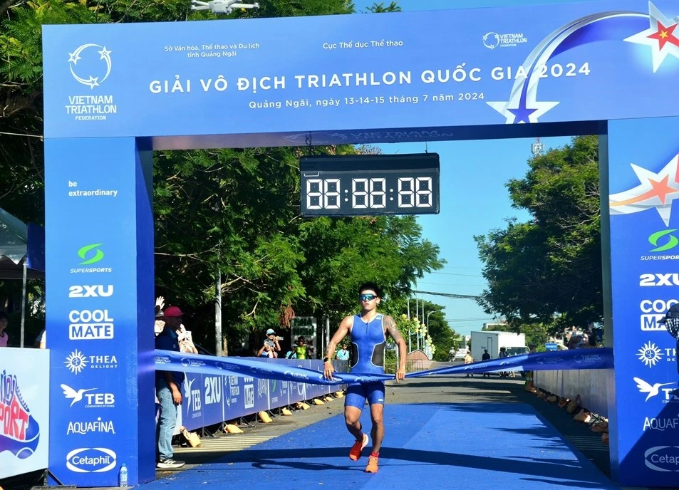 VĐV giải triathlon vô địch quốc gia 2025 sẽ được thi đấu ở khu vực đảm bảo tiêu chuẩn đúng quy định như ở giải năm nay. Ảnh: TRIATHLONVN