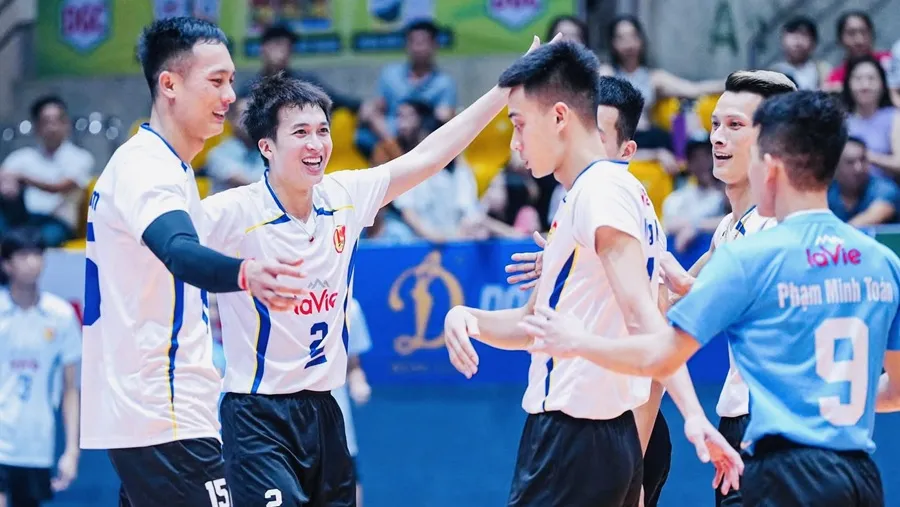 Nhiều cầu thủ như Thoại Khương (2) đã chia tay đội nam Long An sau mùa giải 2024. Ảnh: VFV IMG_2324.jpg