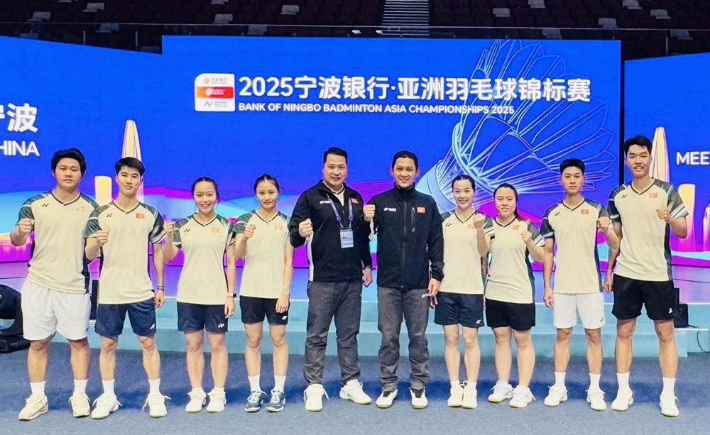 Đội cầu lông Việt Nam đang tập trung chuẩn bị chuyên môn hướng tới SEA Games 33-2025 cuối năm nay. Ảnh: VBF