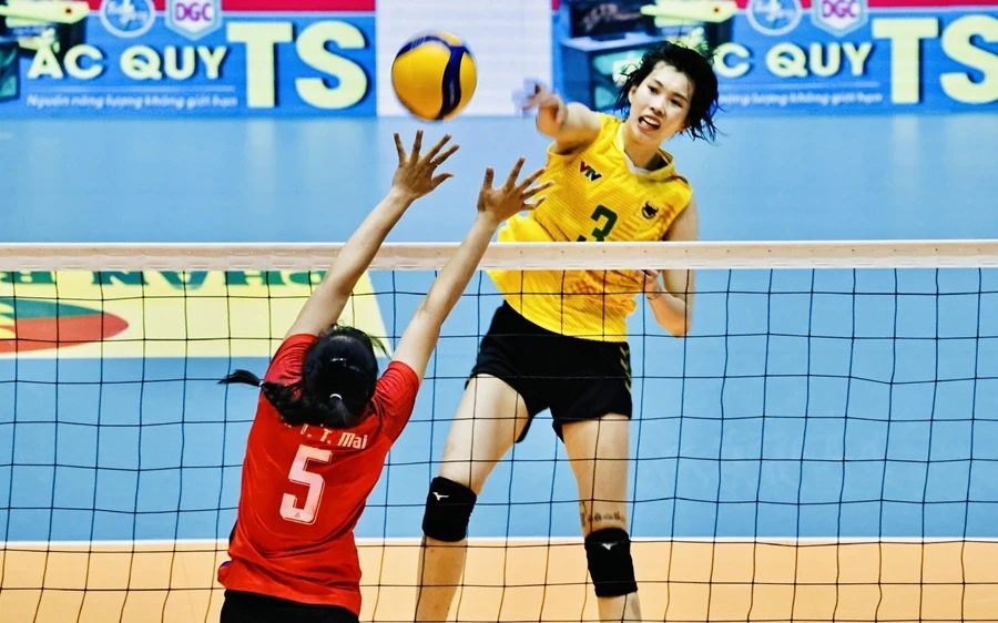 Trần Thị Thanh Thúy luôn được đơn vị chủ quản tạo các điều kiện tốt nhất để đảm bảo chuyên môn. Ảnh: DŨNG PHƯƠNG thanh thuy 1.jpg