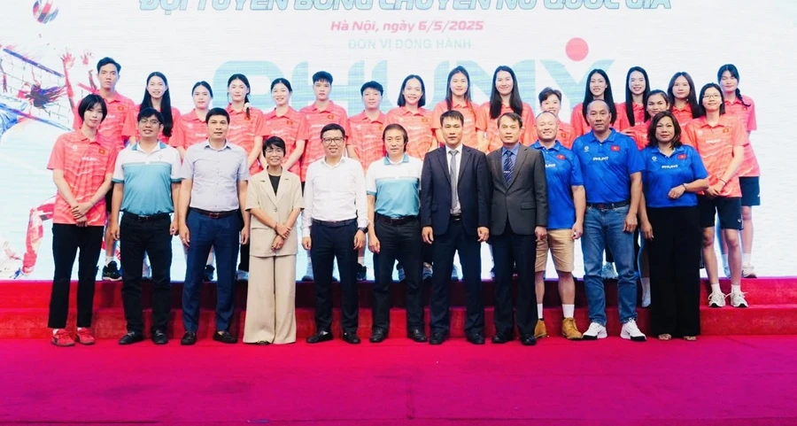 Đội tuyển bóng chuyền nữ Việt Nam rất tập trung sẵn sàng cho giải AVC Women's Volleyball Nations Cup 2025. Ảnh: VFV IMG_4714.jpg