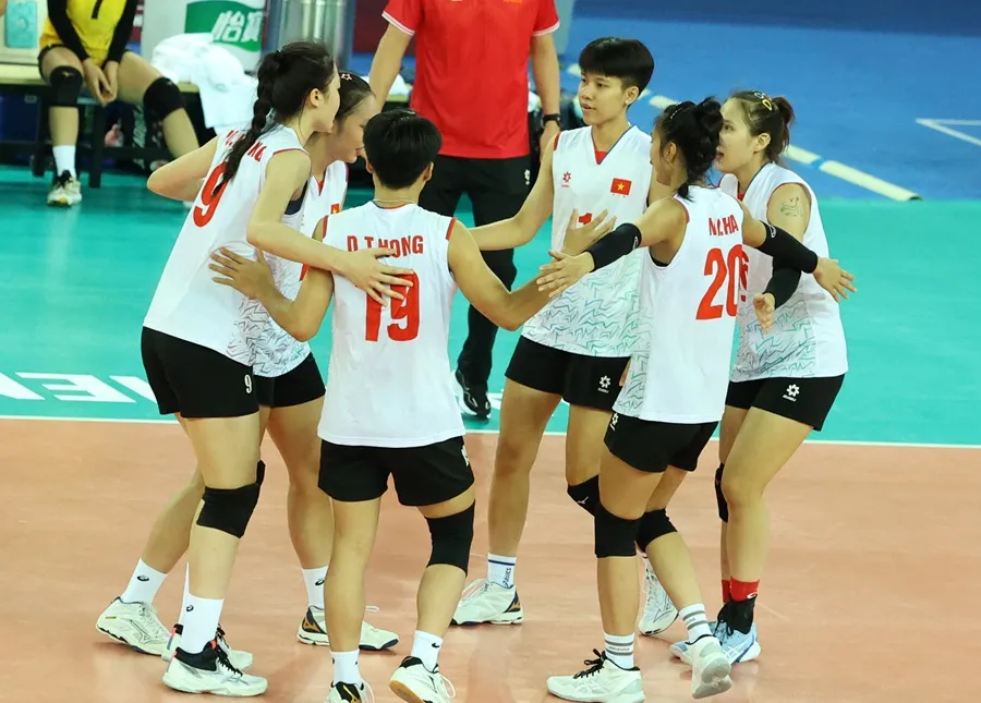 Cầu thủ nữ trẻ Việt Nam sẽ có cơ hội thi đấu cọ xát trước khi dự giải vô địch trẻ U21 thế giới 2025. Ảnh: AVC bong chuyen 1.jpg