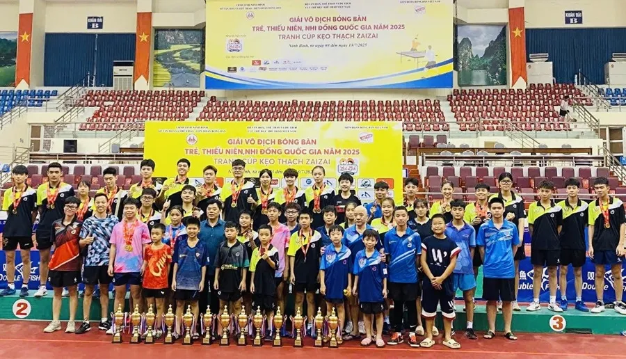 VĐV đội Công an Nhân dân T&T đã xếp nhất tại giải. Ảnh: MINH MINH IMG_6350.jpg