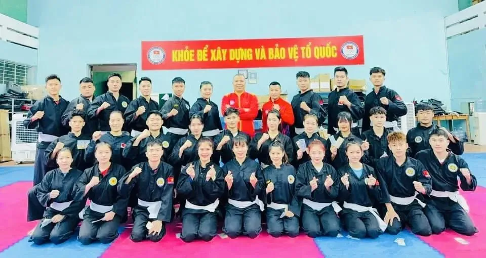Tuyển thủ đội tuyển pencak silat Việt Nam tự tin chuyên môn để đạt kết quả tốt nhất. Ảnh: SILATVN silat1.jpg