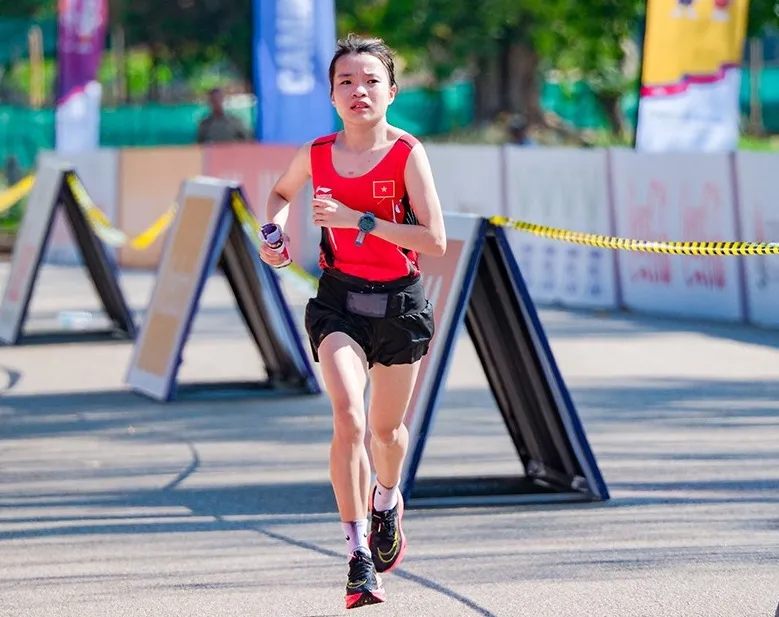 Tuyển thủ Lê Thị Tuyết từng dự SEA Games 32 tại Campuchia và có HCB marathon nữ. Ảnh: ĐOÀNTTVN