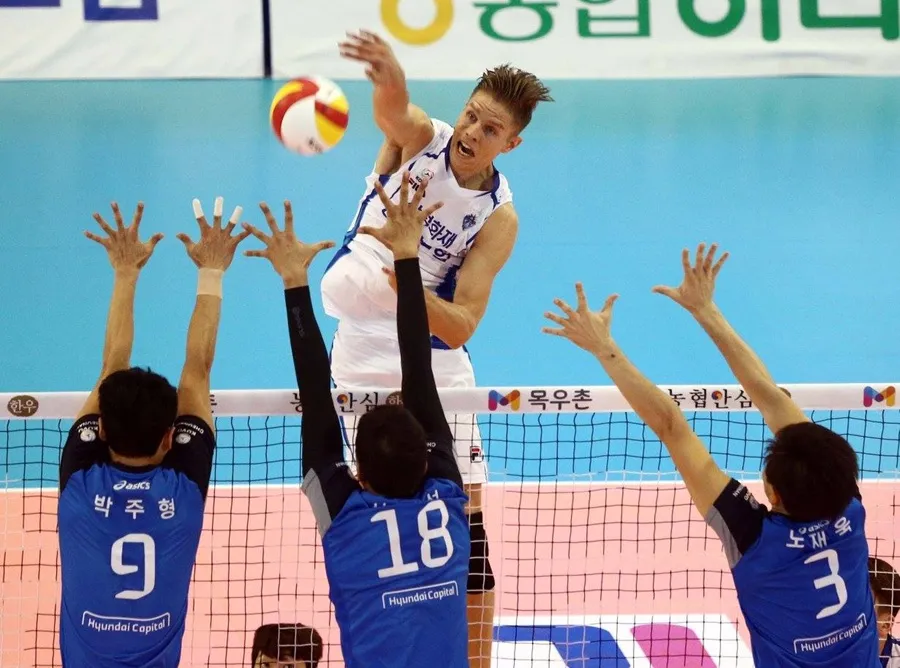 Ngoại binh người Hà Lan của đội Công an TPHCM. Ảnh: VOLLEYWOOD