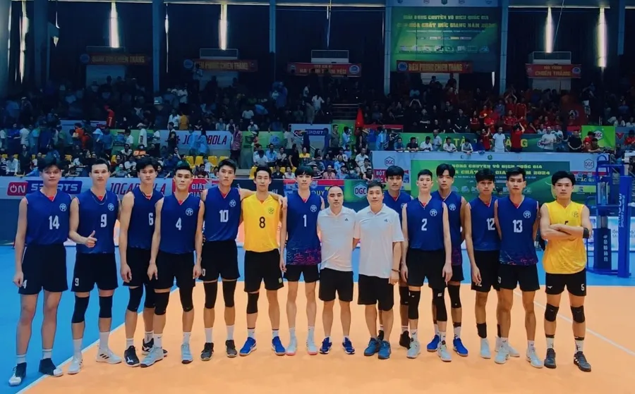 Đội bóng chuyền nam Hà Nội có ngoại binh tại giai đoạn 2 giải vô địch quốc gia 2025. Ảnh: MINH MINH