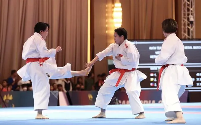 Karate là đội tuyển thể thao Việt Nam được trao HCV đầu tiên tại SEA Games 32 ở Campuchia. Ảnh: DŨNG PHƯƠNG