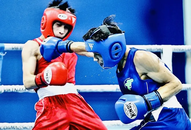 Các VĐV tranh tài tại giải vô địch boxing quốc gia 2025. Ảnh: HÀ PHẠM HỒNG LONG