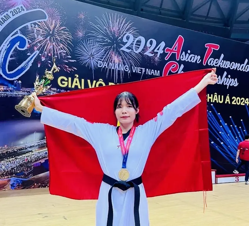 Đương kim vô địch châu Á, võ sĩ Bạc Thị Khiêm sẽ cùng đội tuyển taekwondo Việt Nam thi đấu giải vô địch thế giới 2025. Ảnh: MINH MINH