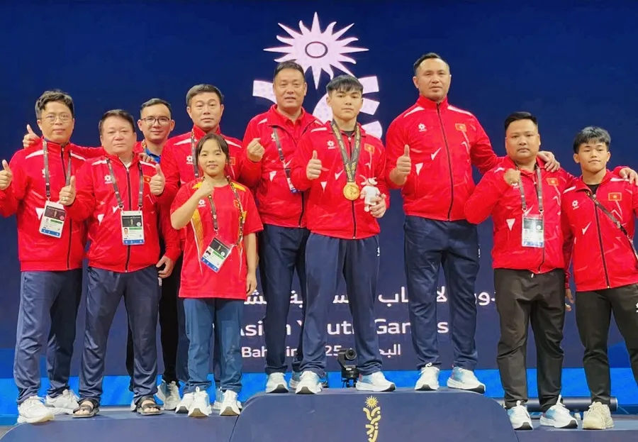 Lực sĩ Nguyễn Thành Duy đã có tấm HCV đầu tiên tại Bahrain. Ảnh: TRUNG THÀNH