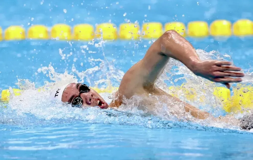 Nguyễn Huy Hoàng bắt đầu tập huấn tại Trung Quốc từ đầu tháng 11. Ảnh: DP