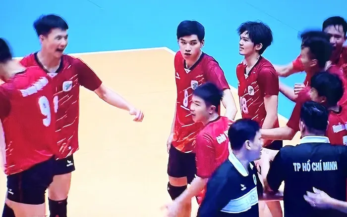 Đội nam TPHCM giành quyền vào chơi trận chung kết sau khi chiến thắng ở bán kết năm nay. Ảnh: MINH MINH