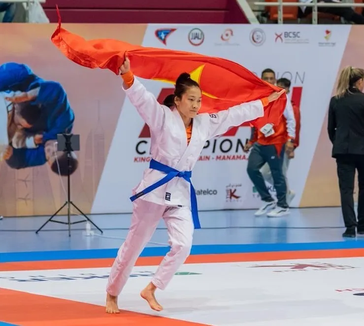 Phùng Thị Huệ là VĐV jujitu nhiều kinh nghiệm. Ảnh: ASIANJUJITSU