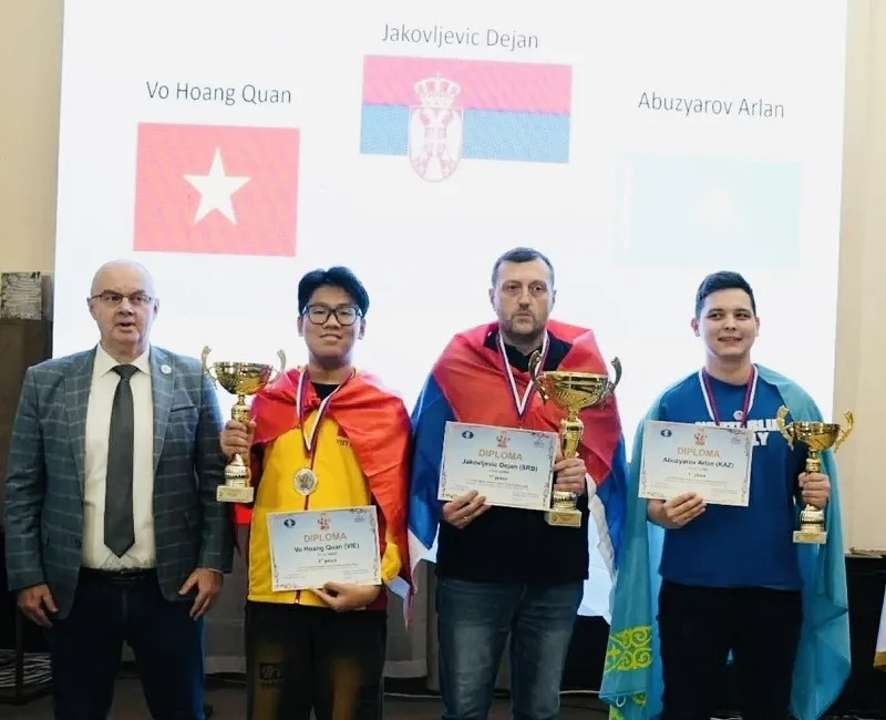 Kỳ thủ Võ Hoàng Quân giành ngôi á quân tại giải đấu ở Serbia. Ảnh: VINH BÙI