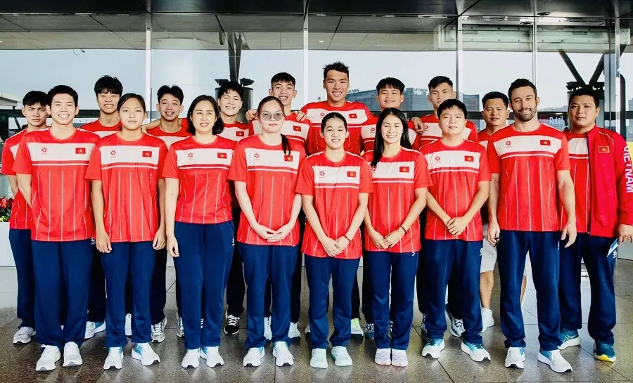 Đội tuyển bơi Việt Nam có mặt tại Thái Lan để chuẩn bị trước tranh tài chính thức. Ảnh: LÊ THANH