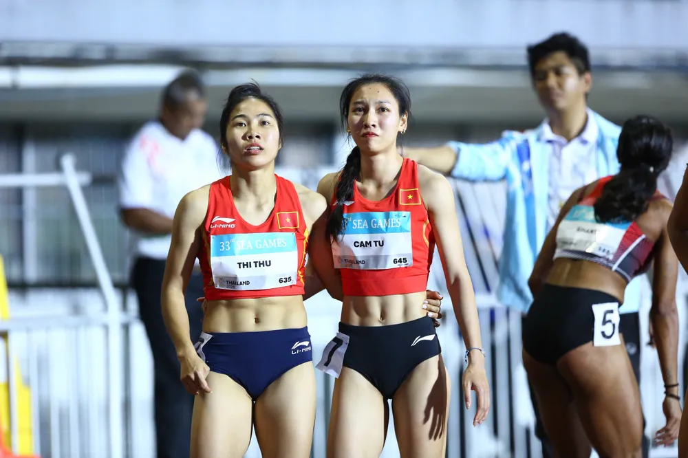 Hà Thị Thu bất ngờ khi bị mất kết quả thi đấu. Ảnh: HT