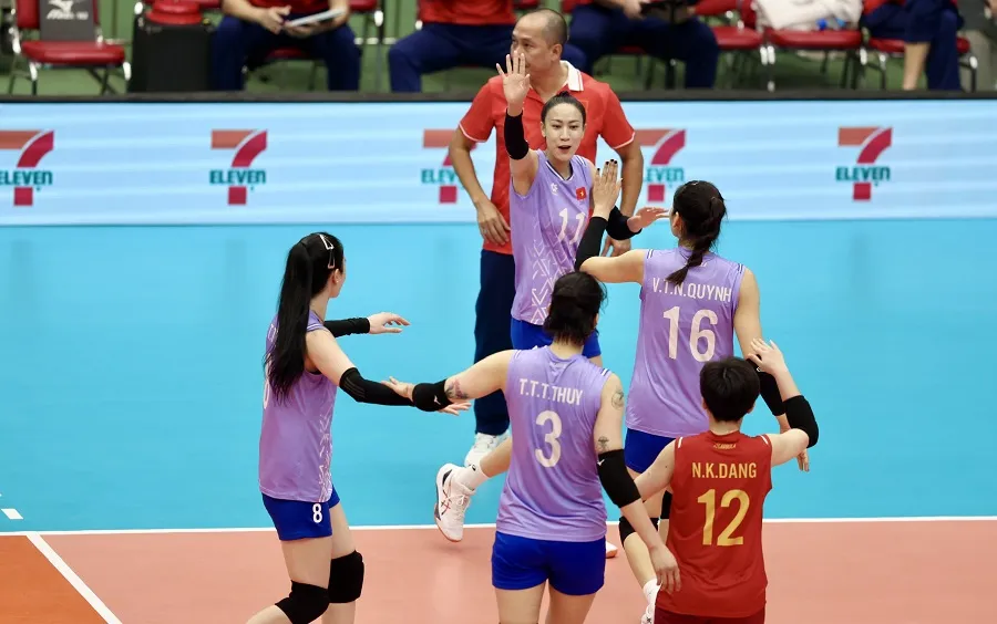Đội tuyển bóng chuyền nữ Việt Nam đã thắng Philippines để vào chung kết SEA Games 33-2025. Ảnh: DŨNG PHƯƠNG