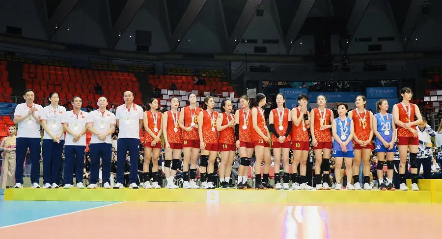 Đội tuyển bóng chuyền nữ Việt Nam có ngôi á quân SEA Games 33-2025. Ảnh: DŨNG PHƯƠNG