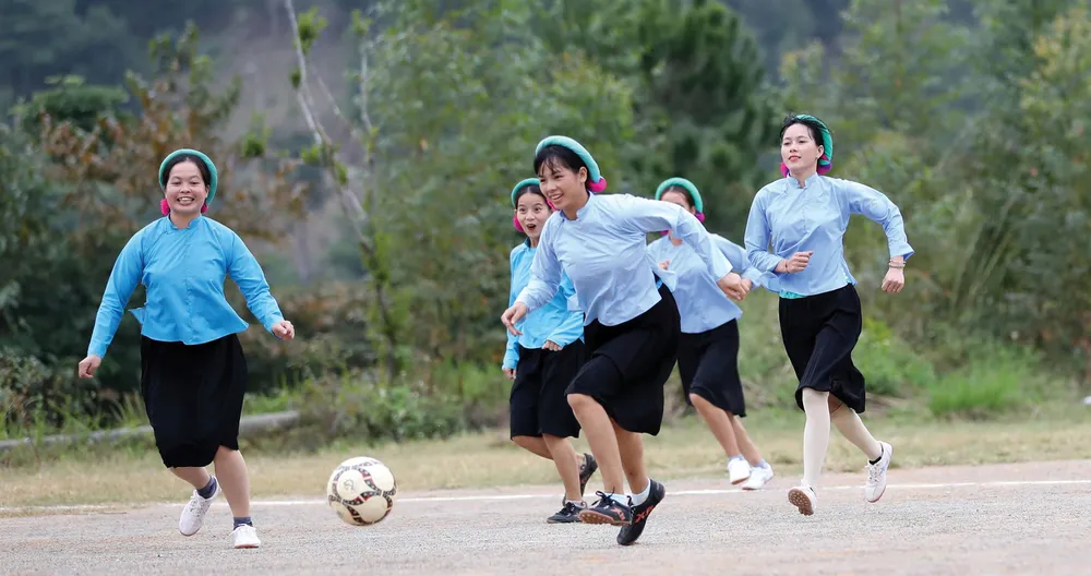 Những nữ cầu thủ ở Húc Động ảnh 8