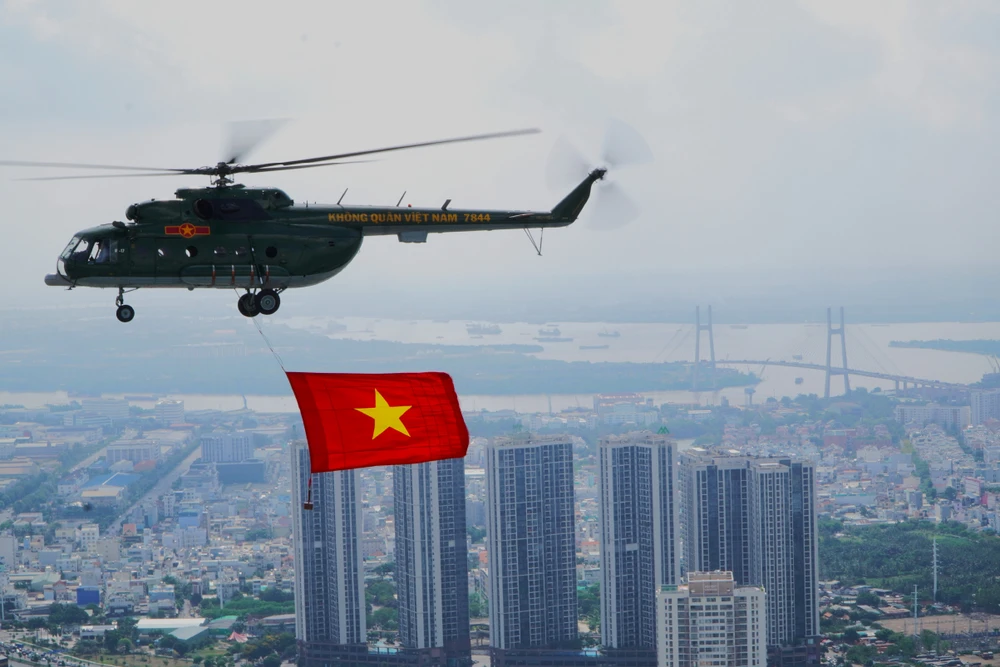 Cầu Phú Mỹ nhìn từ trên cao. Ảnh: THANH CHIÊU TPHCM-nhung cay cau-stit3-cau Phu My-1.jpg