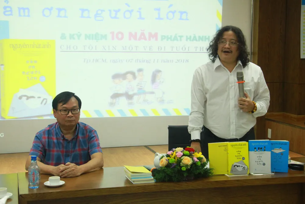Nhà văn Nguyễn Nhật Ánh gây hứng thú với “Cảm ơn người lớn” ảnh 3 Nhà văn Nguyễn Nhật Ánh gây hứng thú với “Cảm ơn người lớn” ảnh 3