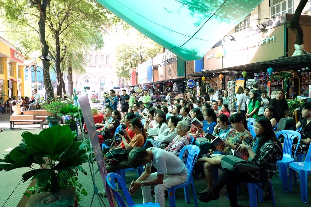 “Đi rong trên những múi giờ”: Những chuyến đi thỏa nỗi khao khát tuổi trẻ  ảnh 4