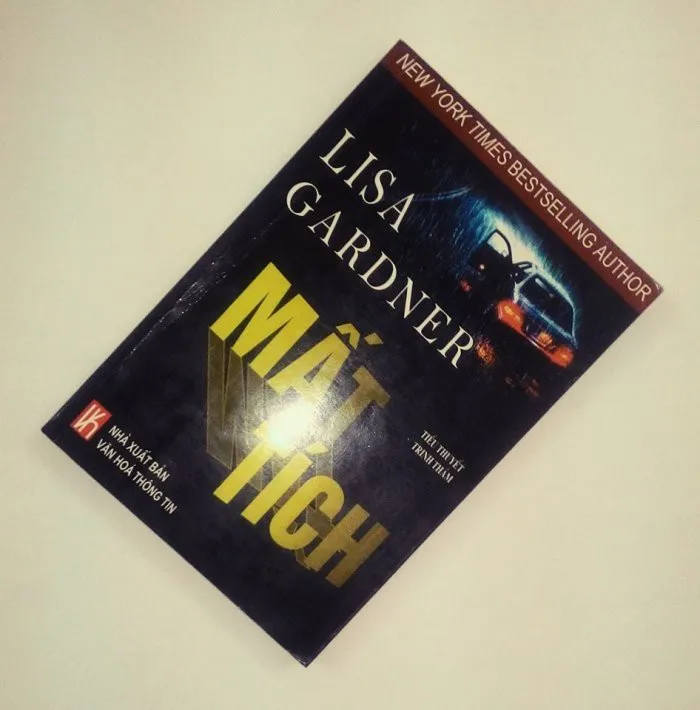 Những tác phẩm ly kỳ của nữ tác giả trinh thám Lisa Gardner  ảnh 8 Những tác phẩm ly kỳ của nữ tác giả trinh thám Lisa Gardner  ảnh 8