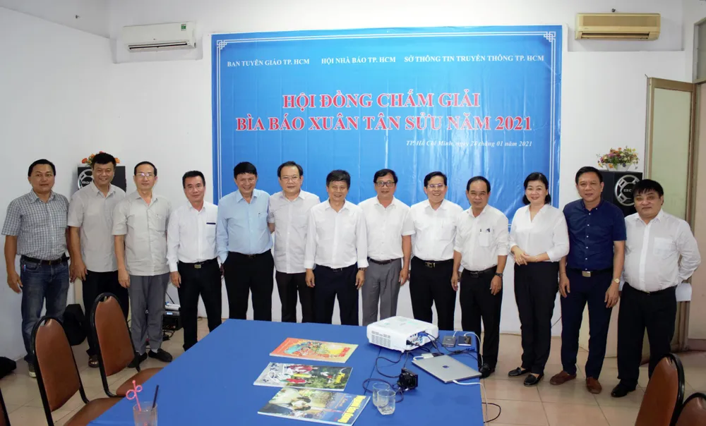 Báo Sài Gòn Giải Phóng đạt giải Ba bìa báo Xuân Tân Sửu 2021 ảnh 2