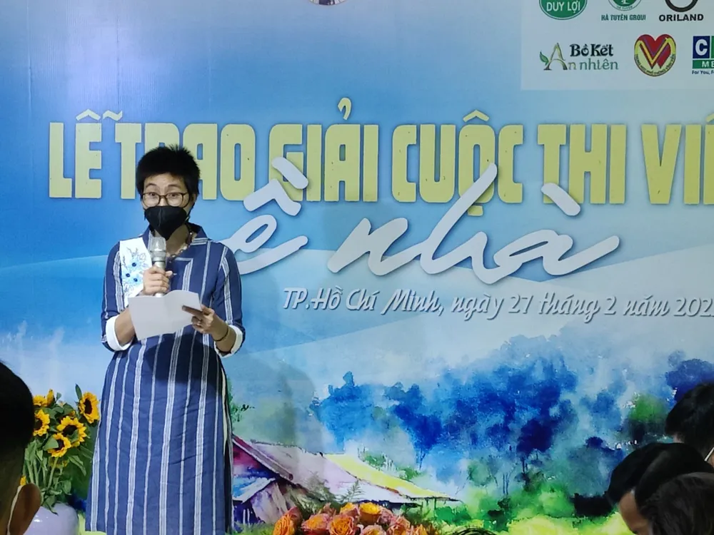 Trao giải cuộc thi viết “Về nhà” ảnh 3 Trao giải cuộc thi viết “Về nhà” ảnh 3