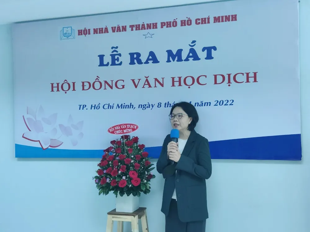 Hội Nhà văn TPHCM ra mắt Hội đồng Văn học dịch ảnh 4