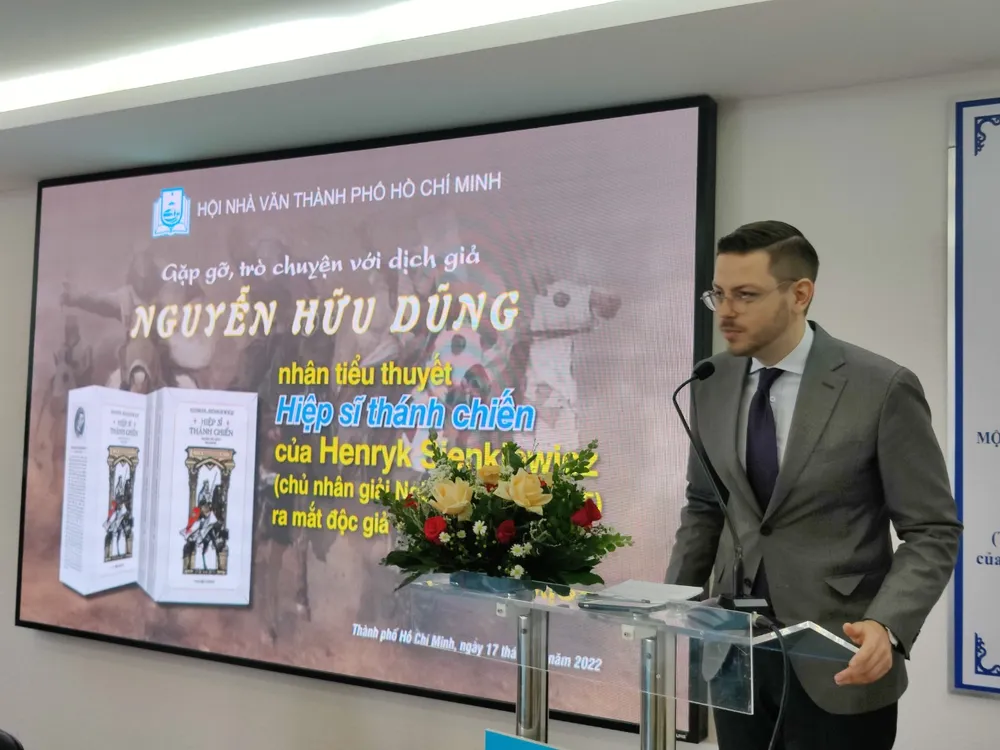 Tác phẩm kinh điển “Hiệp sĩ Thánh chiến” lần đầu tiên được giới thiệu tại Việt Nam  ảnh 4 Tác phẩm kinh điển “Hiệp sĩ Thánh chiến” lần đầu tiên được giới thiệu tại Việt Nam  ảnh 4