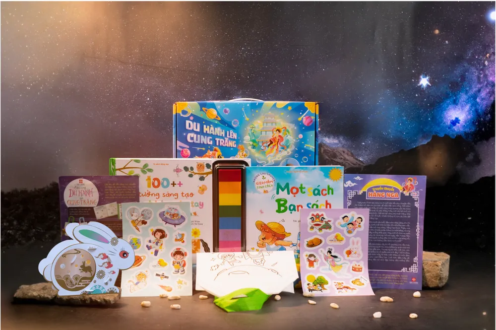 Hộp quà sách là món quà tặng đầy ý nghĩa cho các em nhỏ trong dịp Trung thu năm nay Hộp quà sách là món quà tặng đầy ý nghĩa cho các em nhỏ trong dịp Trung thu năm nay