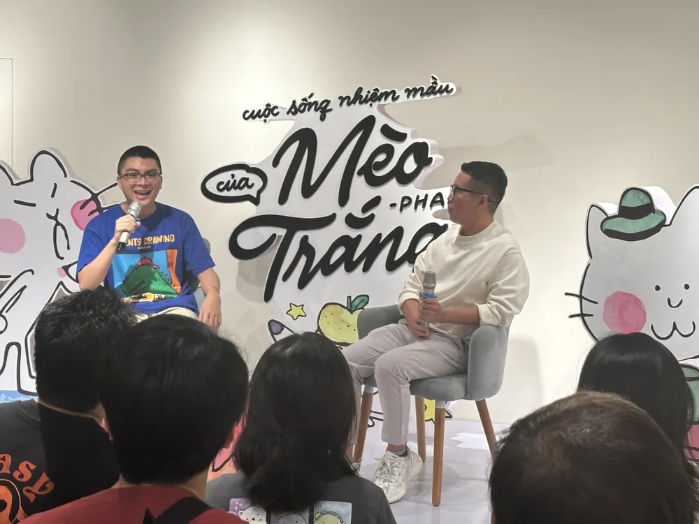 Phan (áo xanh) là tác giả truyện tranh có chỗ đứng nhất định và được nhiều bạn đọc yêu quý Phan (áo xanh) là tác giả truyện tranh có chỗ đứng nhất định và được nhiều bạn đọc yêu quý