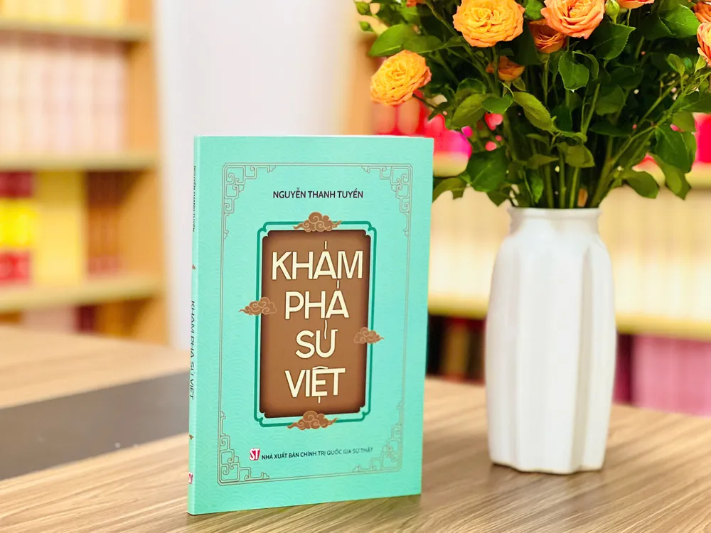 Sách mang lại nhiều giá trị thực tiễn, không chỉ ở tri thức mà còn ở tinh thần, giúp bạn đọc có thêm góc nhìn mới để hiểu và yêu hơn lịch sử nước nhà z6623231785079_8830f316434c48a509659460ad1a03ad.jpg