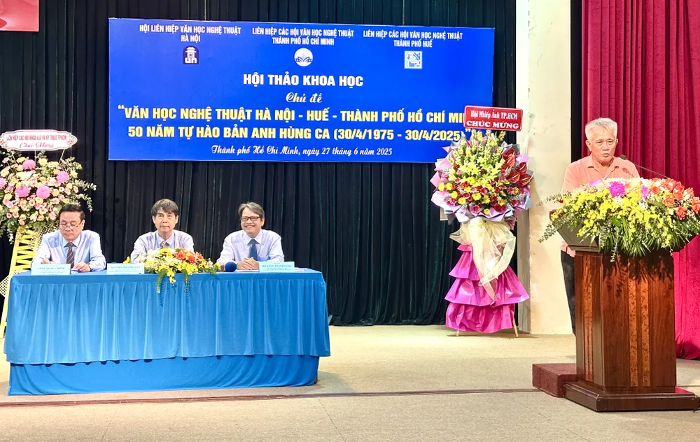 Nghệ sĩ Lê Nguyên Hiều, Chủ tịch Hội Nghệ sĩ Múa TPHCM, phát biểu IMG_1509.jpg